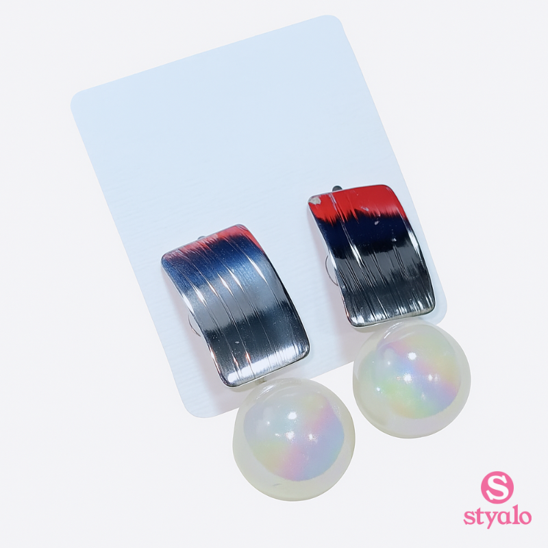 Gleam & Drop Earrings