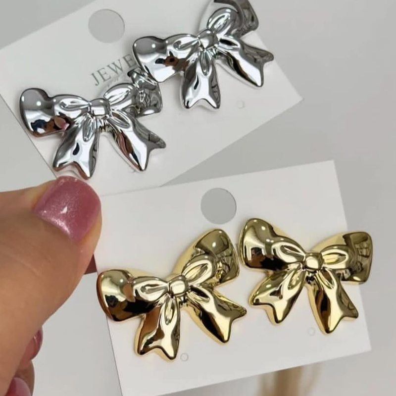 Bows & Glow Earrings