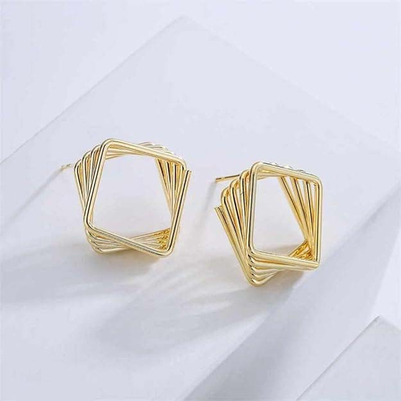 Goldiluxe Hoops Earrings