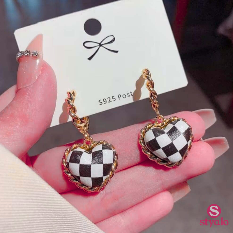 First Flirt Hoops Earrings