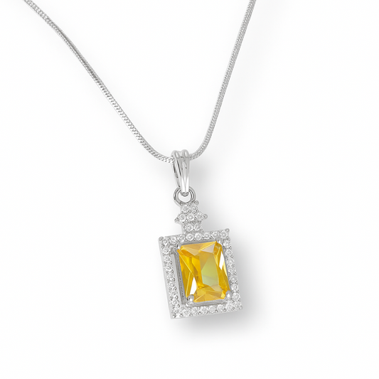 Moon kiss Necklace