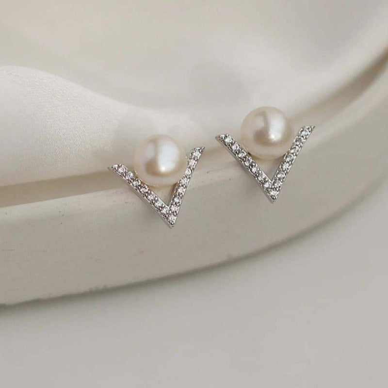 Muse in a Shell Earrings