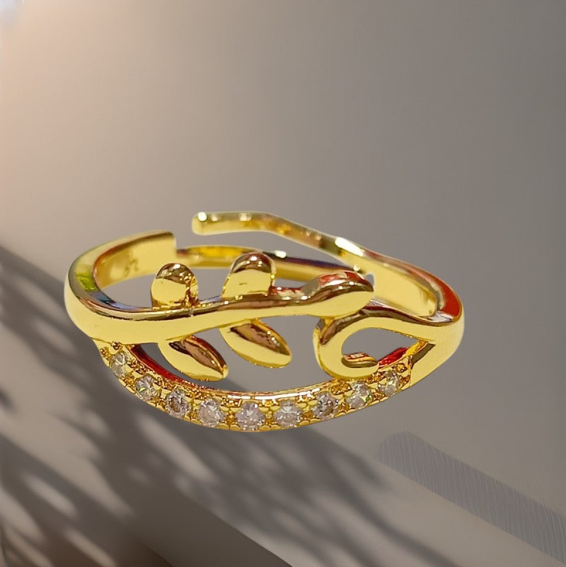 First Glance Ring